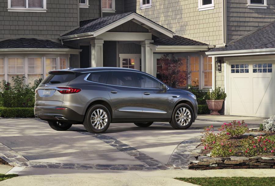  Buick Enclave 2017 года  (фото 3 из 22)